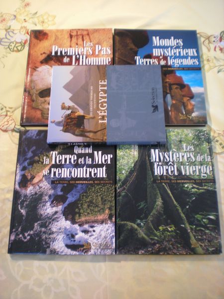 cinq livres comme neuf 10 Bailleau-l'�v�que (28)