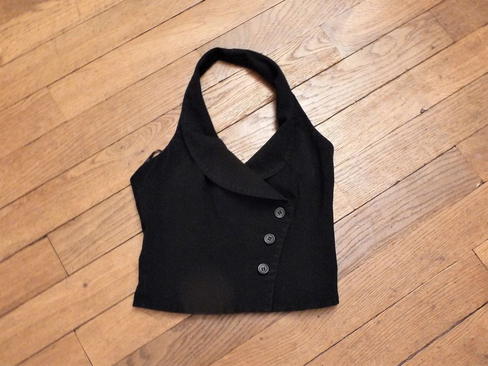 Top Dos Nu Cintr� Noir � Encolure V- Taille 34- Top Studio 12 Paris 15 (75)