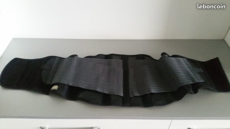 CINTURE LOMBAIRE NEUF  mixte 30 Soullans (85)