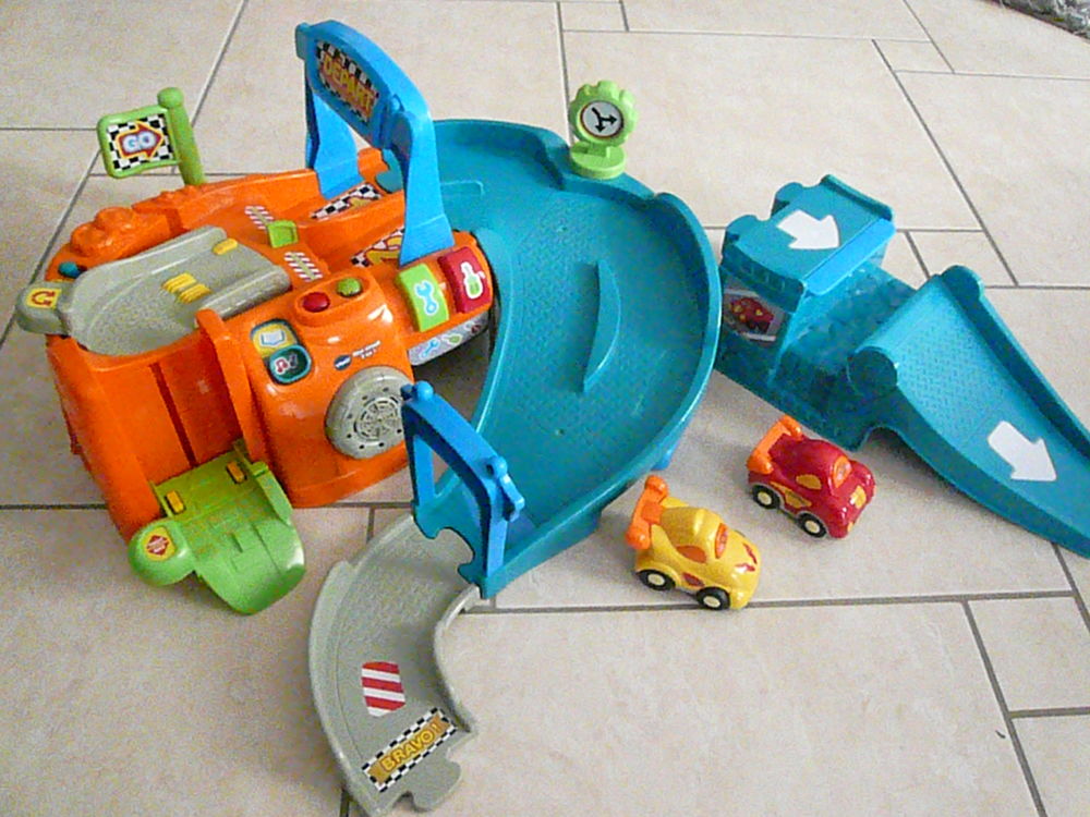 Mon circuit 2 en 1 VTech 38 Franqueville-Saint-Pierre (76)