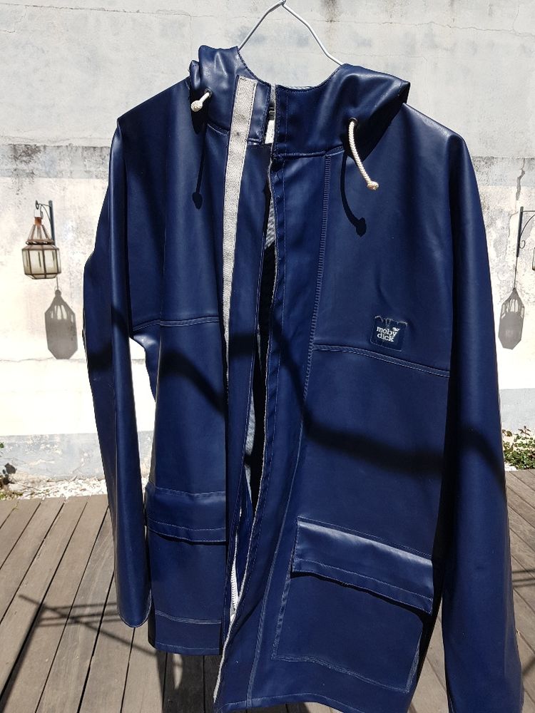 Cir� bleu marine 10 Les Arcs (83)