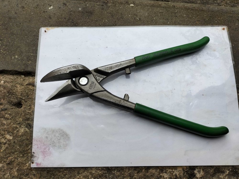 cisaille bessey neuve 40 Le Mont-Saint-Michel (50)