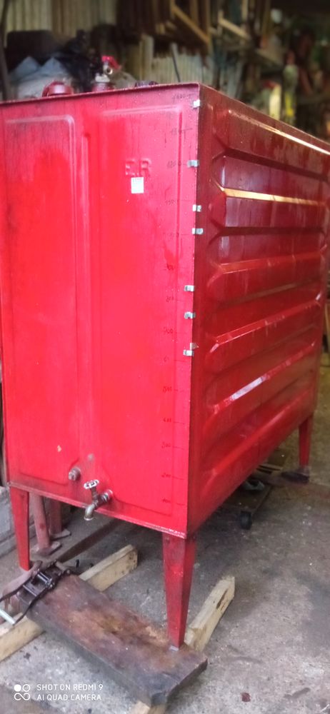 citerne a fuel vide. 0 Champfleur (72)