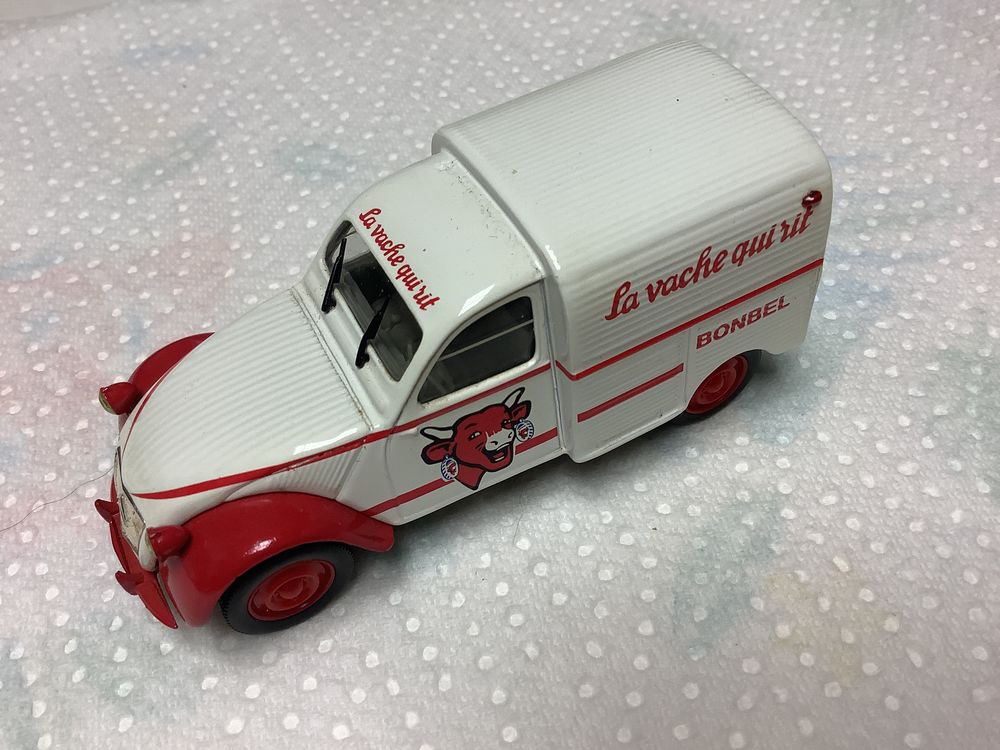 CITRO�N 2CV FOURGONNETTE 1/43 voiture miniature 9 Al�s (30)