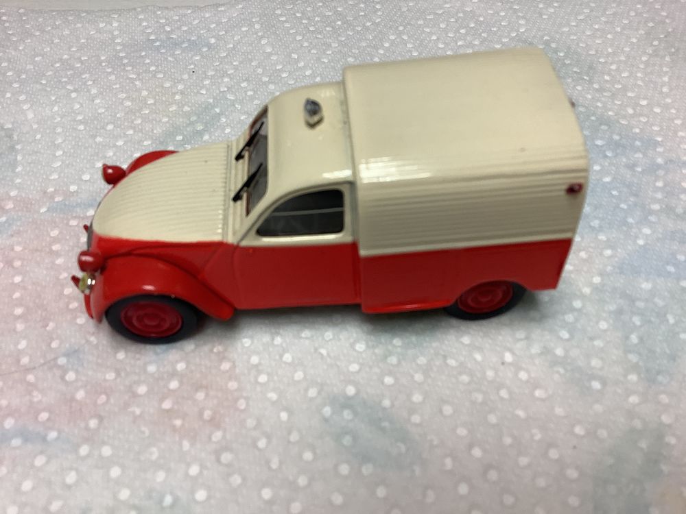 CITRO�N 2CV AZU FOURGONNETTE 1/43 voiture miniature 9 Al�s (30)