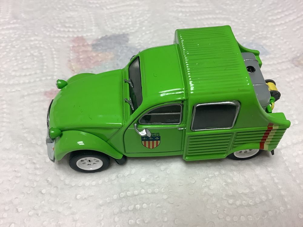 CITRO�N 2CV NETTOYAGE 1/43 voiture miniature 9 Al�s (30)