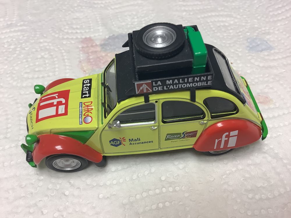 CITRO�N 2CV RALLYE 1/43 voiture miniature 9 Al�s (30)