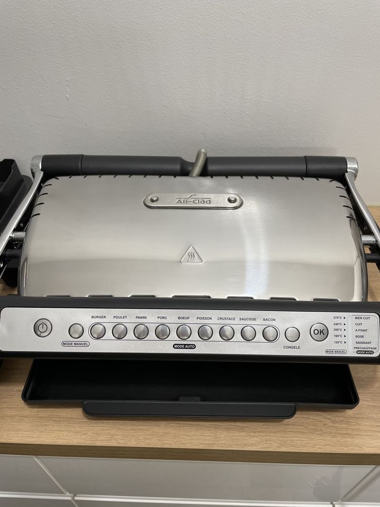 All clad XL tr�s bon �tat utilis� tr�s peu de fois 260 Asni�res-sur-Seine (92)