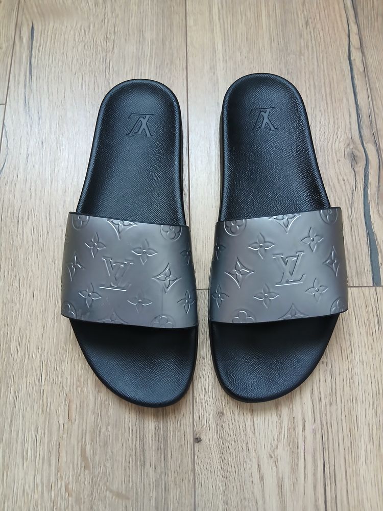 Claquettes Louis Vuitton 300 Saint-Pardoult (17)