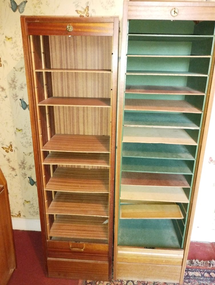 Classeur a rideau ancien / vintage. Armoire a �tage. 50 Saint-Denis-en-Val (45)