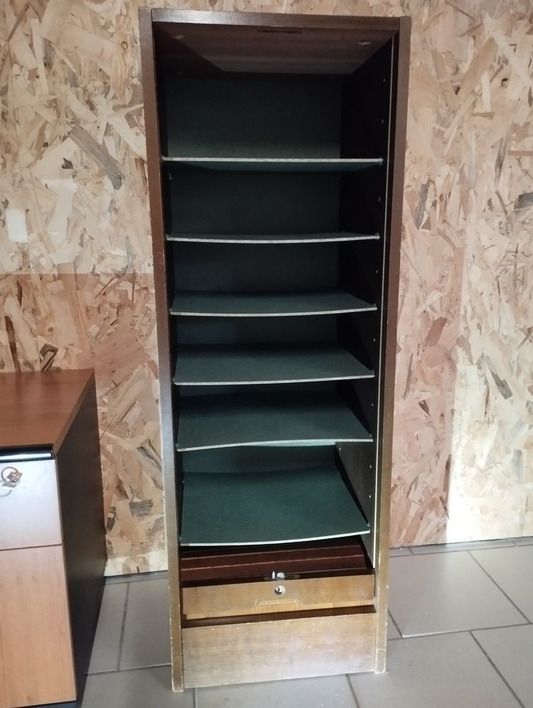 CLASSEUR A RIDEAUX 50 Pont-�v�que (38)