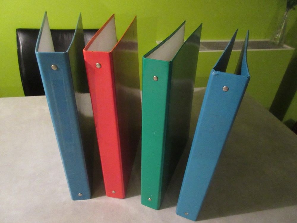 4 classeurs � levier + 3 classeurs souples 5 Jury (57)