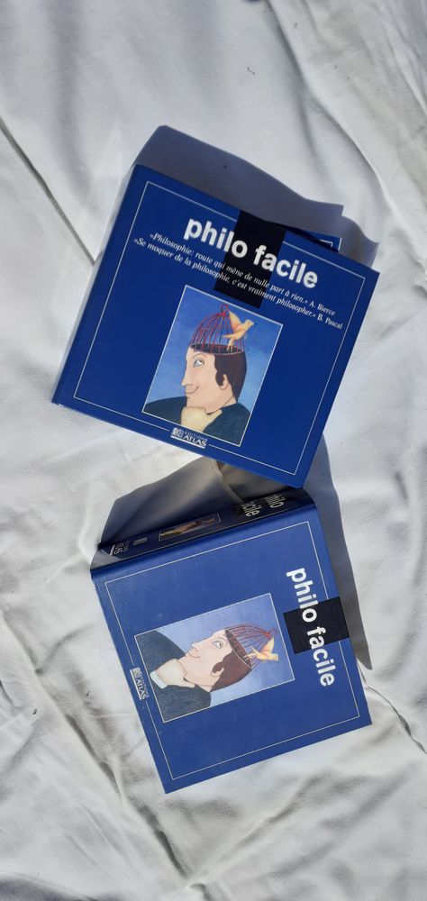 2 classeurs PHILO FACILE 12 Laversines (60)