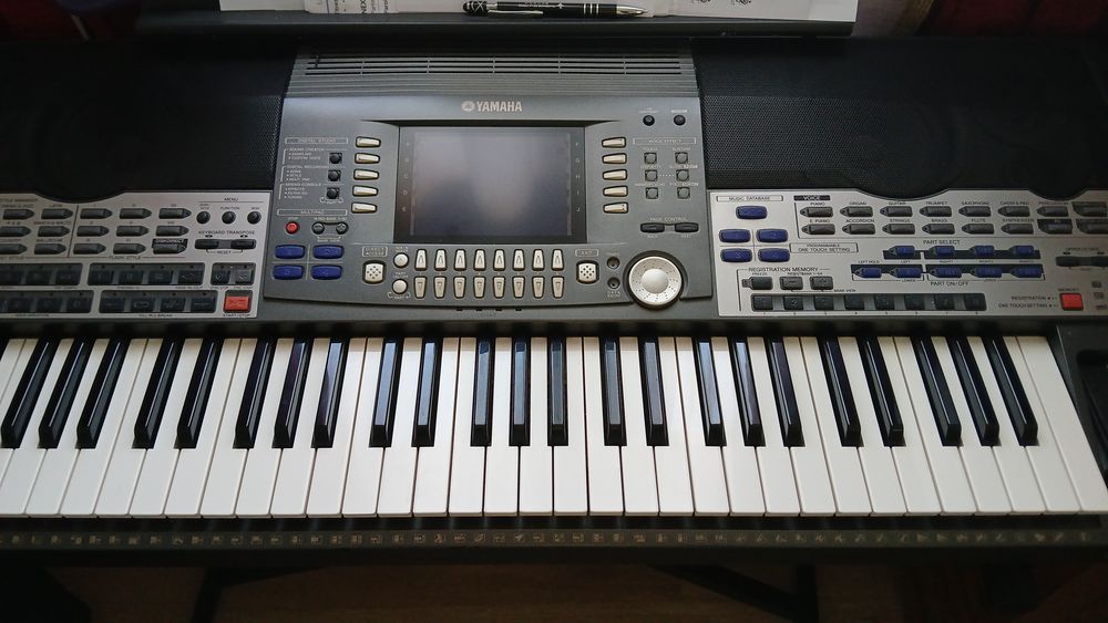 CLAVIER ARRANGEUR YAHAMA PSR 9000 VERSION 2. 850 La Force (24)