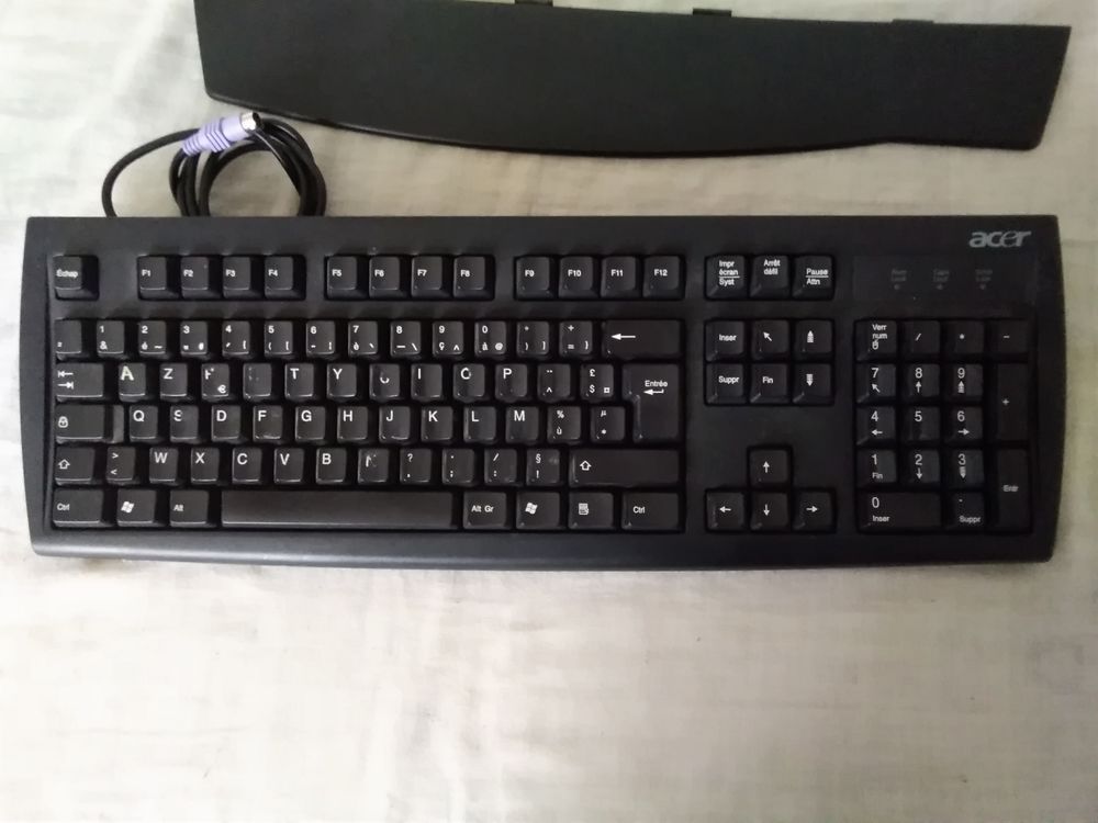Clavier Filaire de marque Acer 8 Marseille 10 (13)