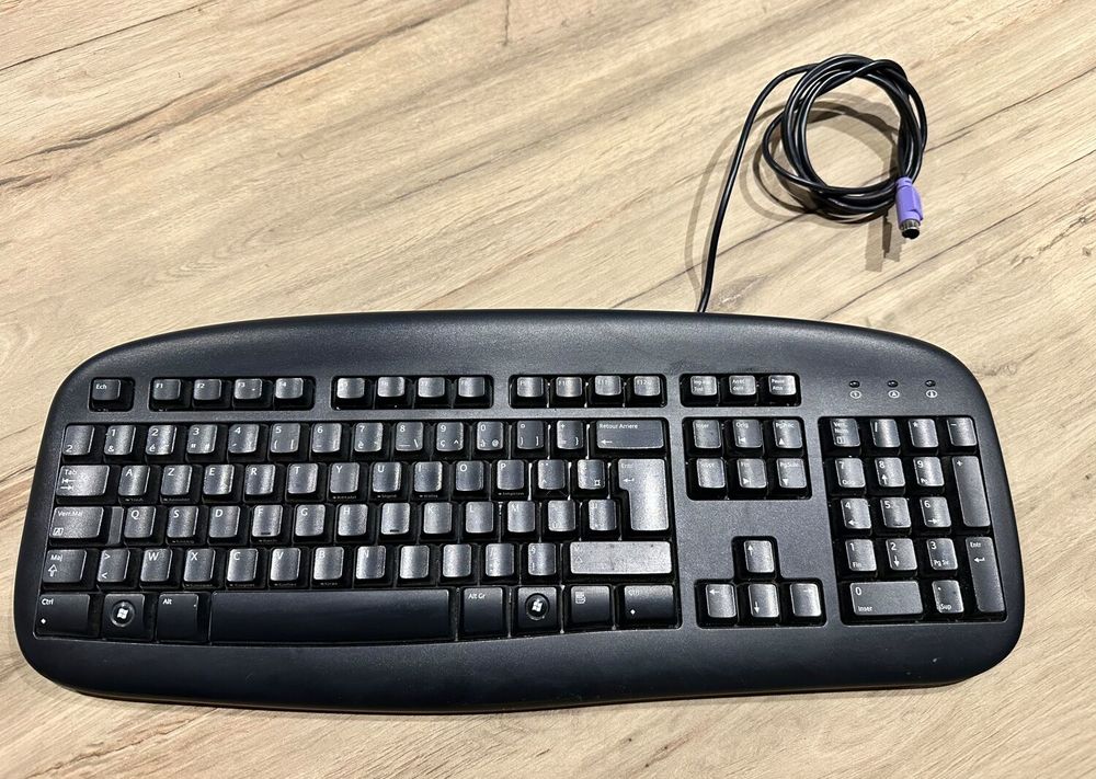 Clavier Logitech 5 Mussidan (24)
