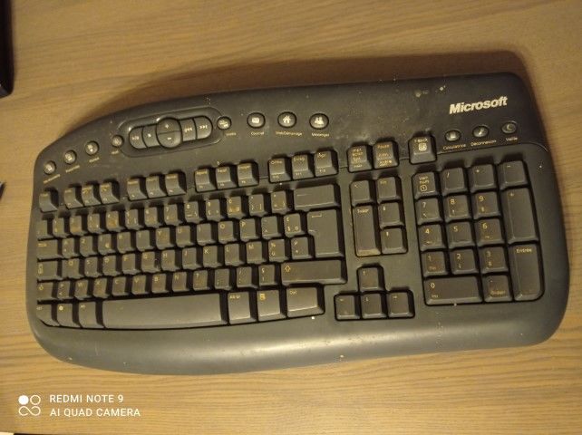 Clavier Microsoft Noir sans fil 10 Mouguerre (64)