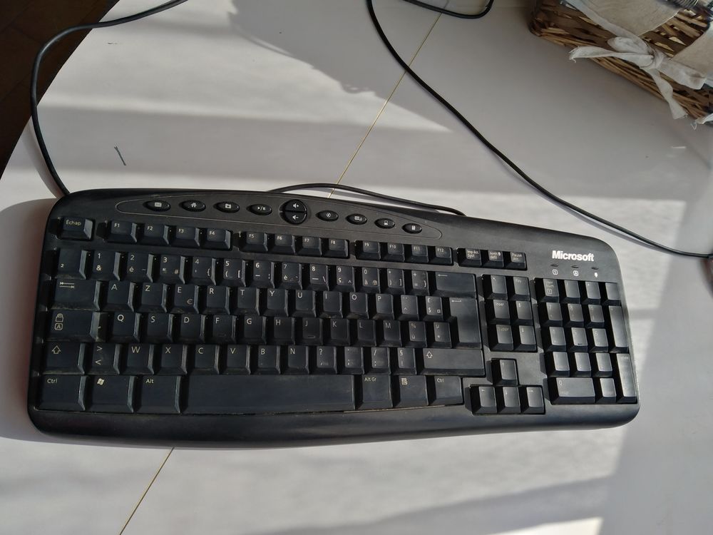 Clavier ordinateur Microsoft wired keyboard  5 Montpellier (34)