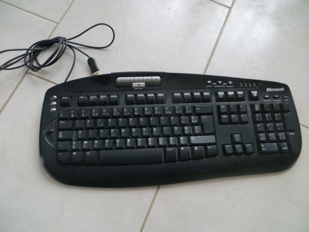 Clavier ordinateur 15 Sa�ne (25)