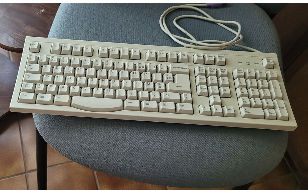 Clavier ordinateur 8 Cestas (33)