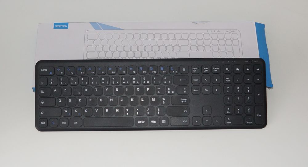 CLAVIER SANS FIL COMPACT 25 �lancourt (78)
