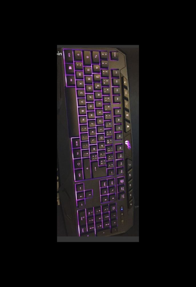 Clavier semi-automatique RGB 20 Saint-Vincent-de-Mercuze (38)