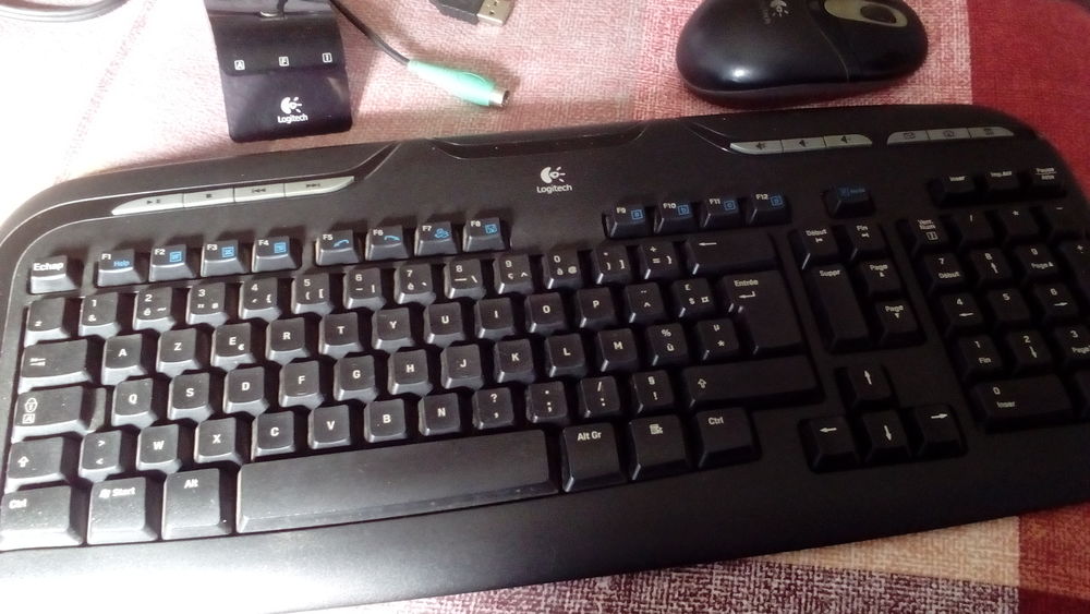 clavier sourie logitech sans fil 25 Rieulay (59)