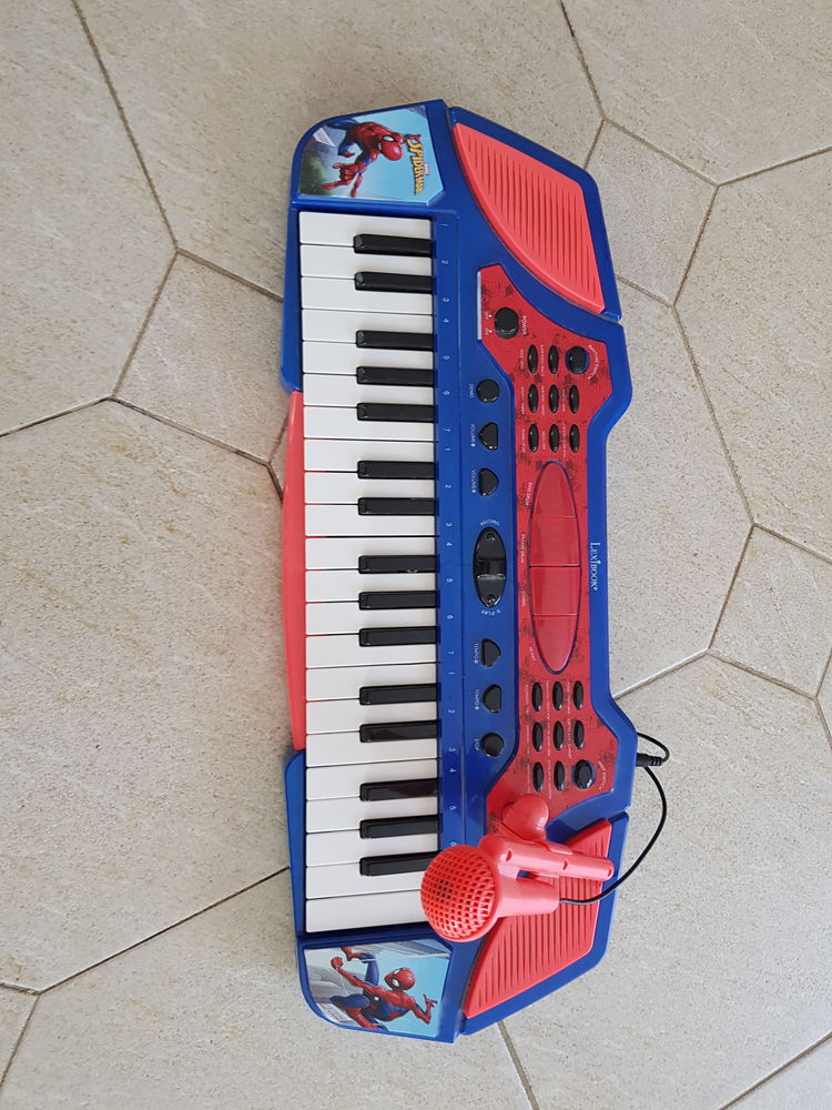 CLAVIER SPIDERMAN 25 Roquefort-des-Corbi�res (11)