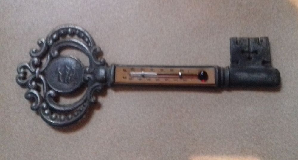 CLEF THERMOMETRE M�tal Ouvrag� 10 Boucau (64)