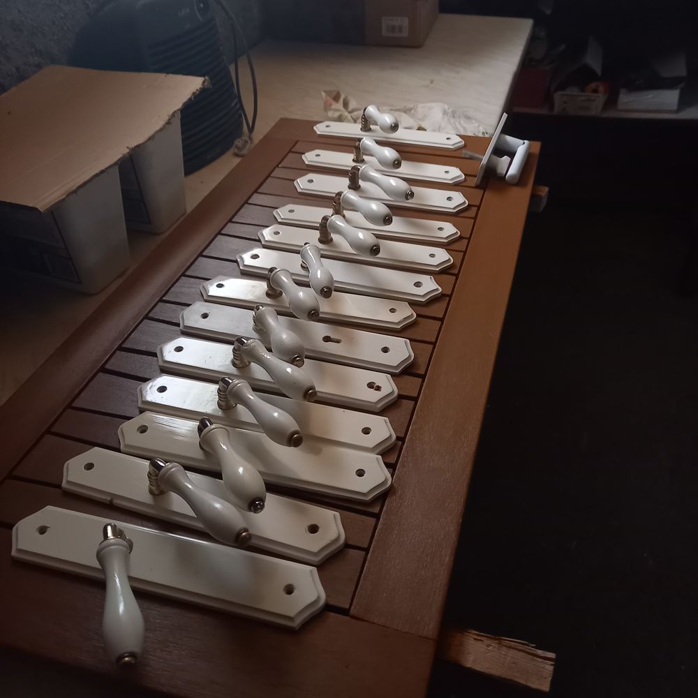 Clenches de portes 15 Chenim�nil (88)