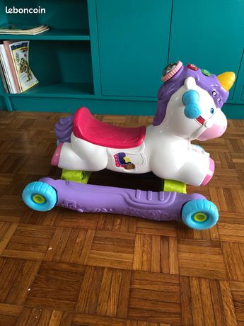 Cleo Licorne vtech 10 Paris 15 (75)