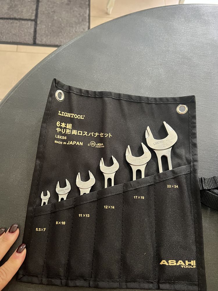 Lot de Cl�s ASAHI 300 �p�gard (27)