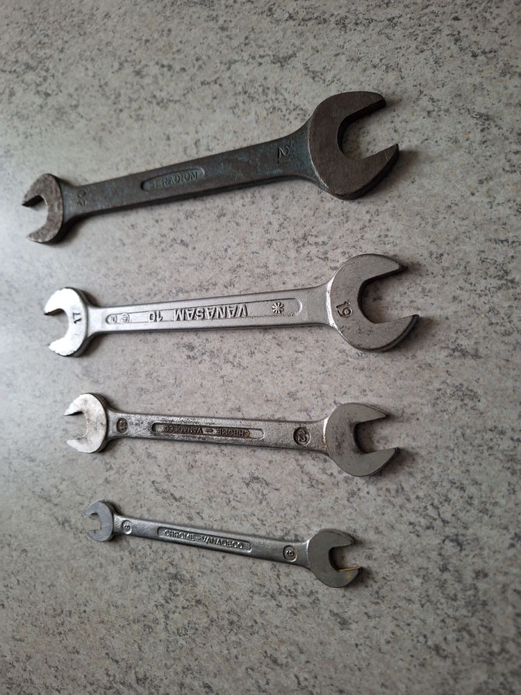 Cl�s plates 20 Mont�l�ger (26)