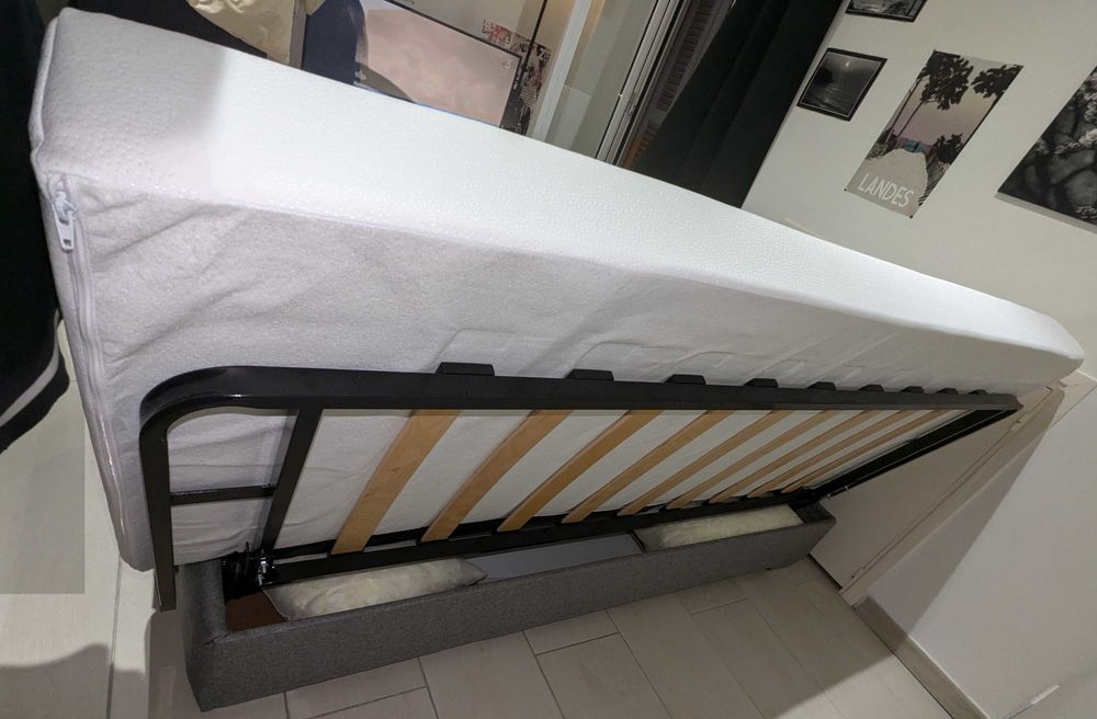 Clic clac matelas Bultex 190 L'Escar�ne (06)