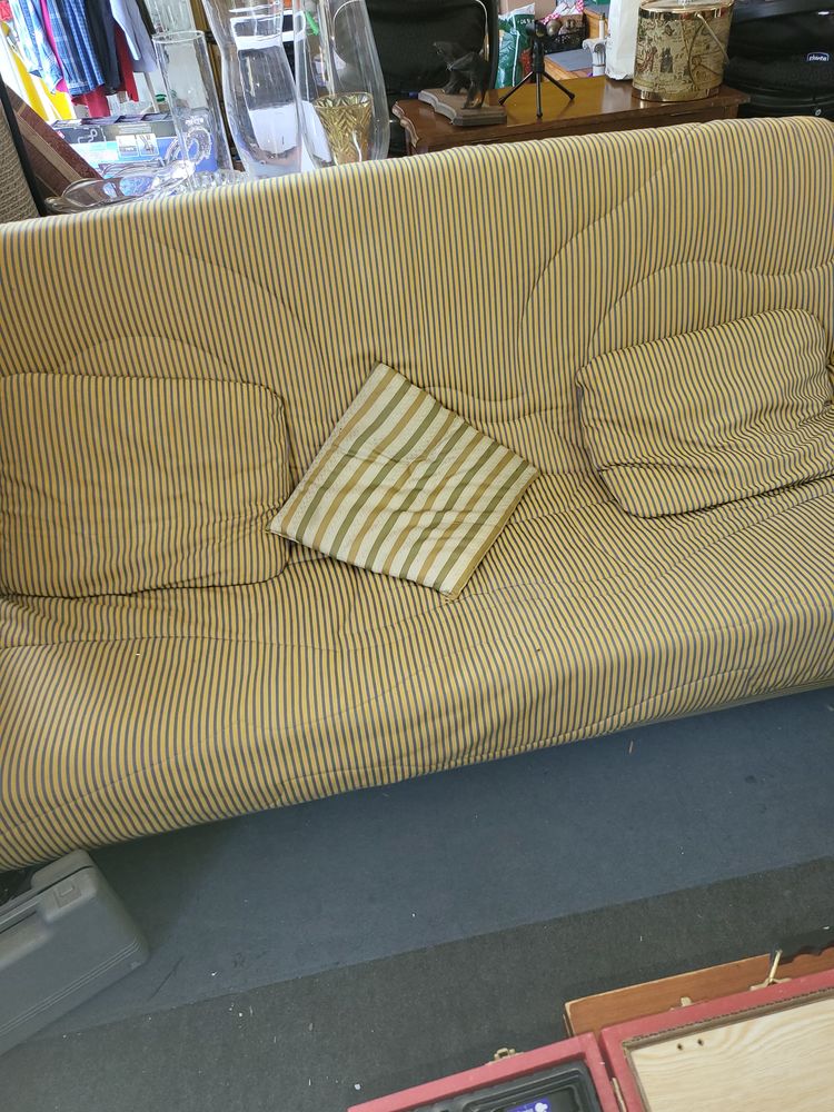 CLIC CLAC 99 Salon-de-Provence (13)