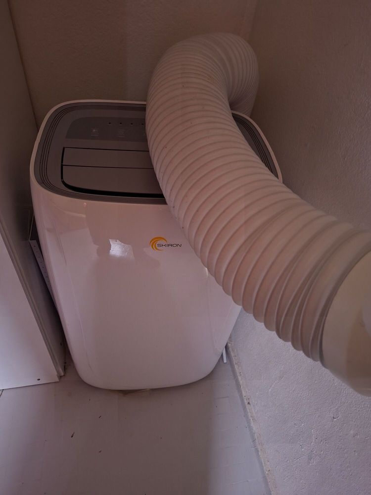 Climatiseur mobile local Skiron - 
350 Lamentin (97)