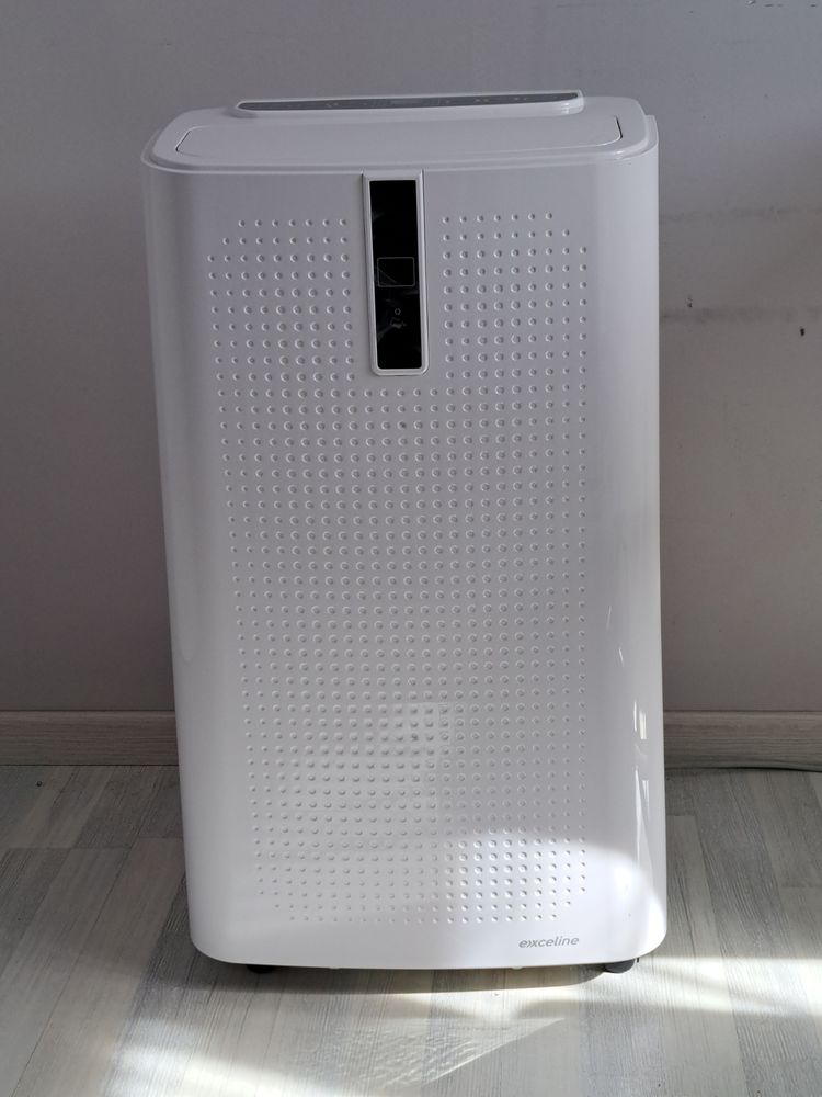 Climatiseur portable r�versible quasi neuf servi 2 fois 300 Abzac (33)