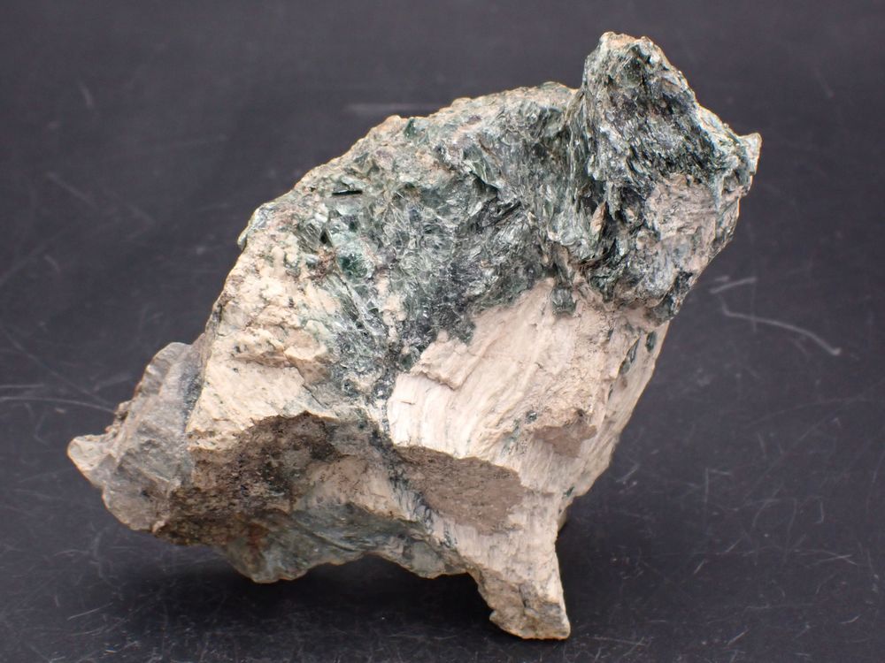 Clinochlore , Cap Corse , Corse , France (d�couverte en 2018 59 Bertrichamps (54)