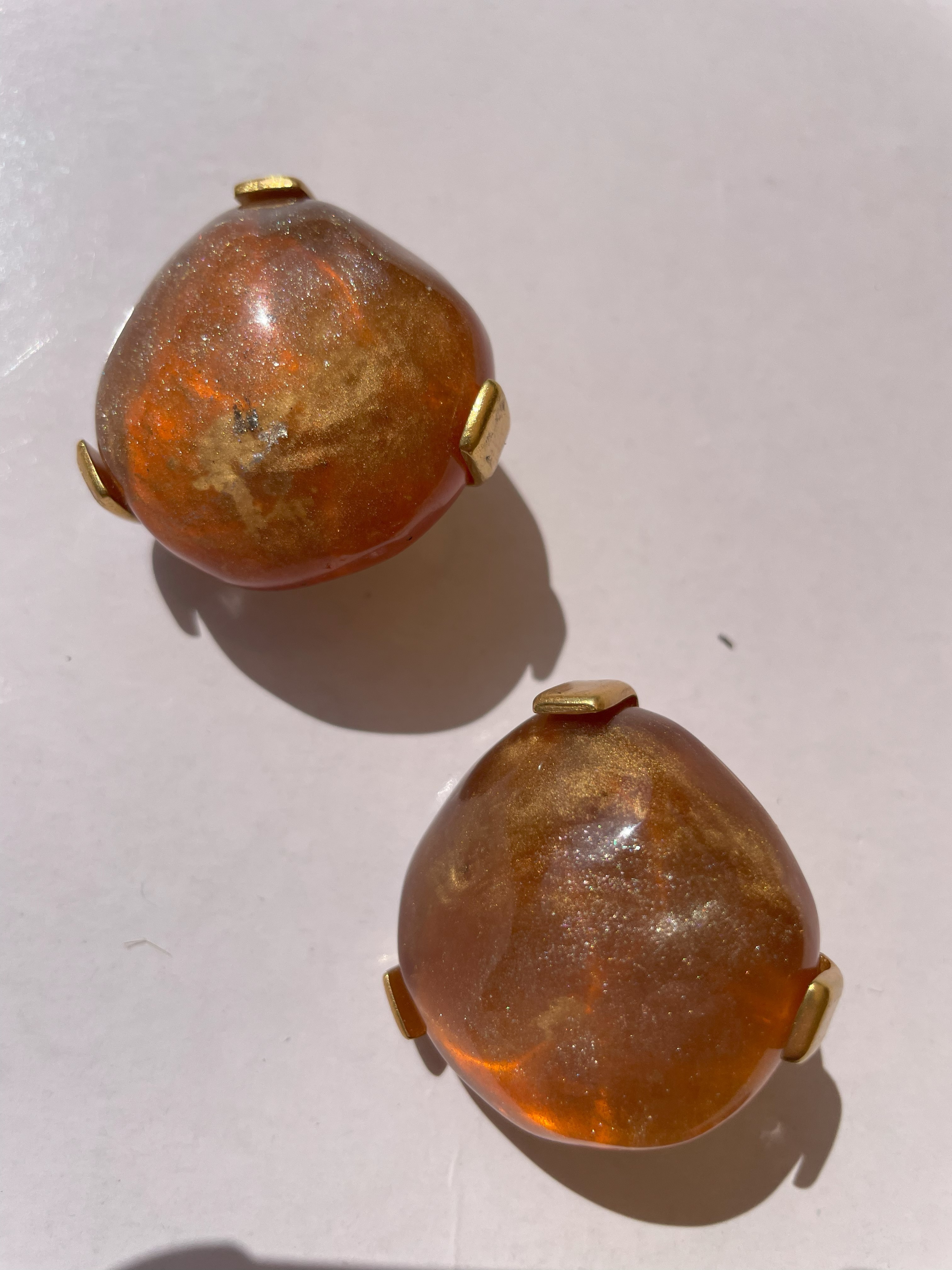 BO Clip dor�e r�sine orange iris� ANTIGONA 95 Vigneux-sur-Seine (91)