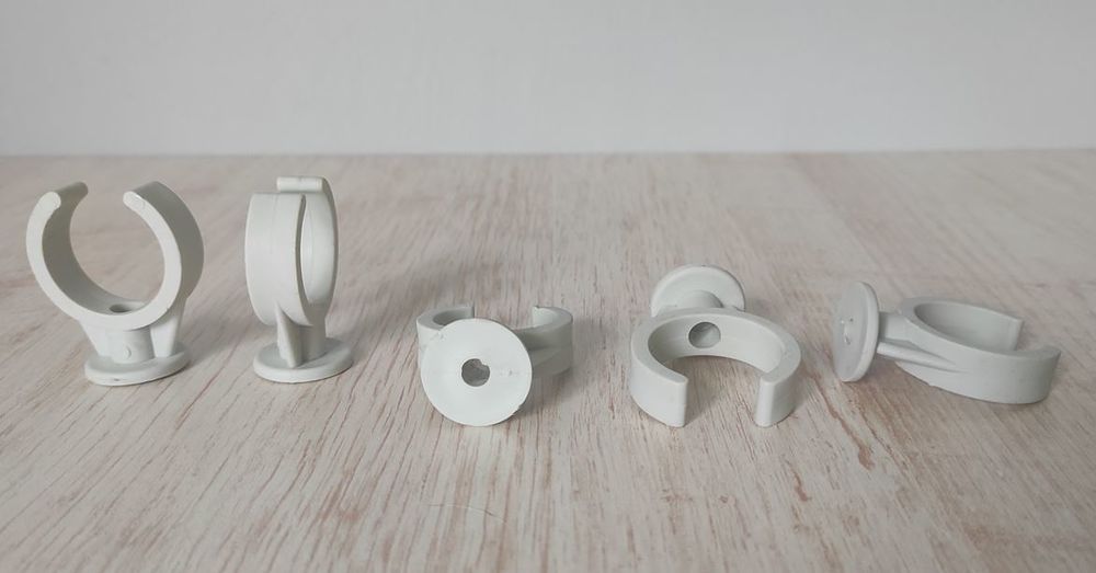 Clips de fixation diam�tre 30 mm (lot de 9) 5 Metz (57)