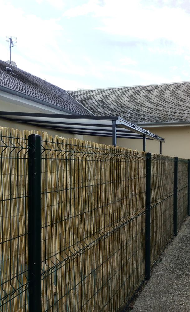 Cl�ture panneaux rigide galvanis�s vert 200 La Fouillade (12)