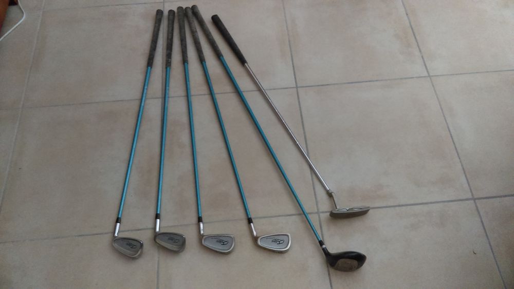 CLUB DE GOLF FEMME + SAC 70 Cosnac (19)