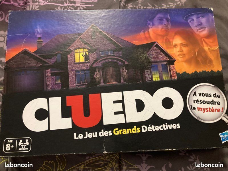JEU CLUEDO - HASBRO 10 Sainte-C�cile-les-Vignes (84)