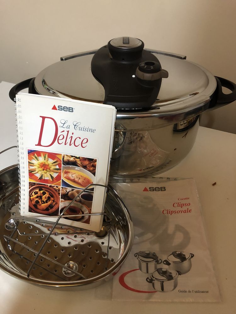 Cocotte Clipso 8l ovale 80 Morainvilliers (78)