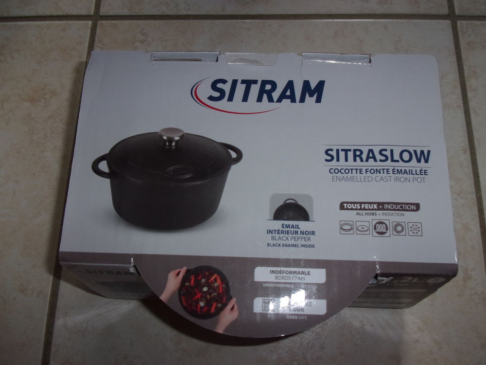 Cocotte en fonte �maill�e Sitram (Neuve) 38 Ardoix (07)