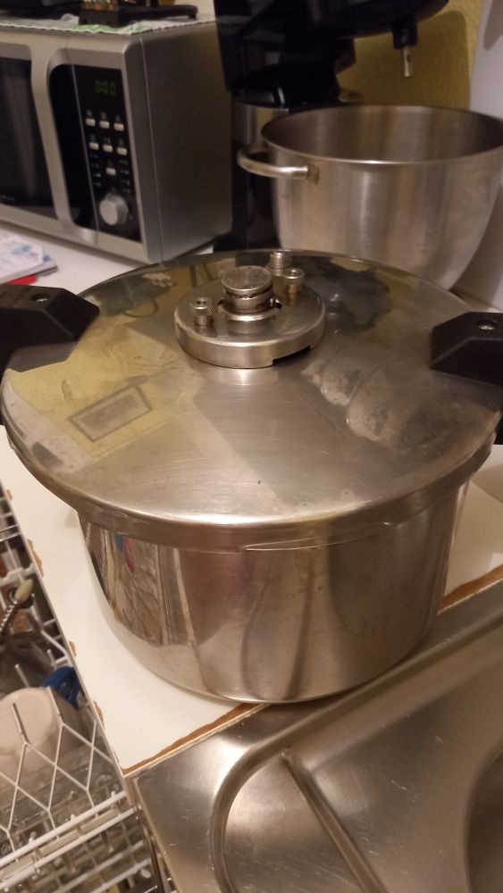 cocotte minute 25 Toulon (83)