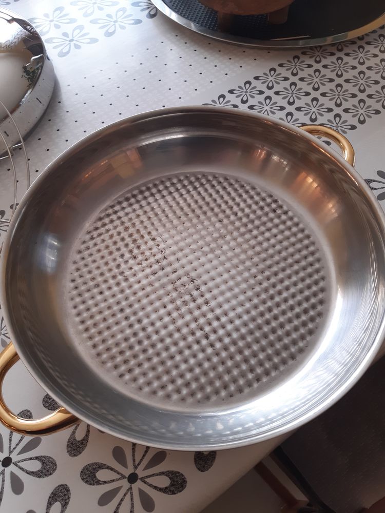 Cocotte  pour cuisson 30 Dou�-la-Fontaine (49)