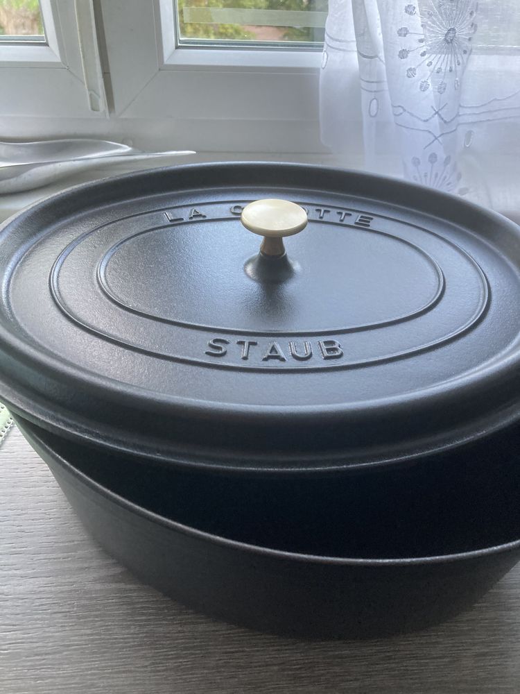 COCOTTE STAUB 37 cm 250 La Celle-Saint-Cloud (78)