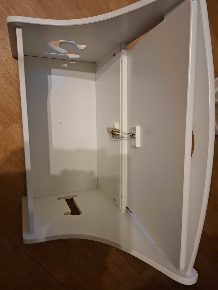 coffre/ banc �      jouets enfant 5 Laval (53)