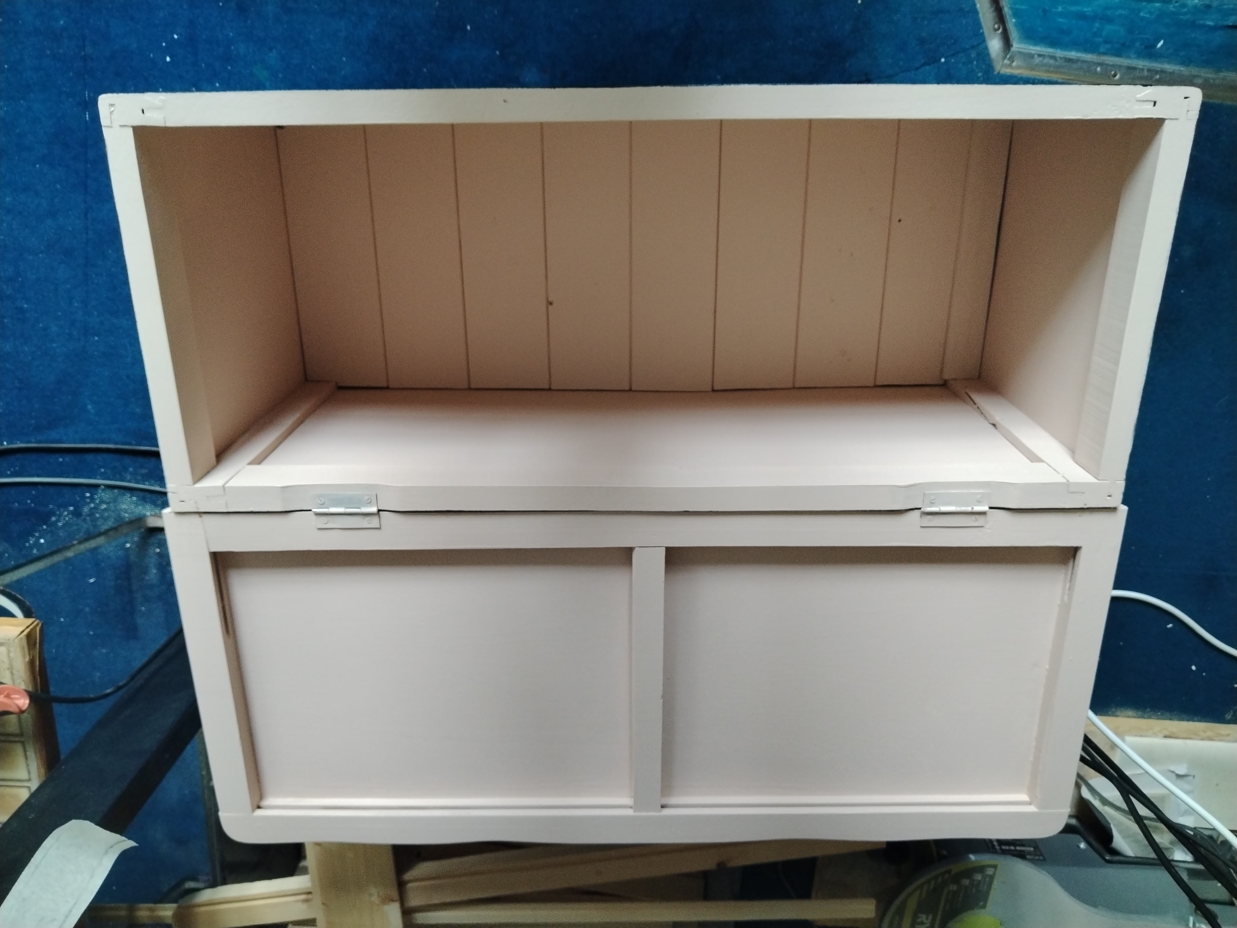 Coffre en bois relook� peinture Lib�ron 60 Orchies (59)